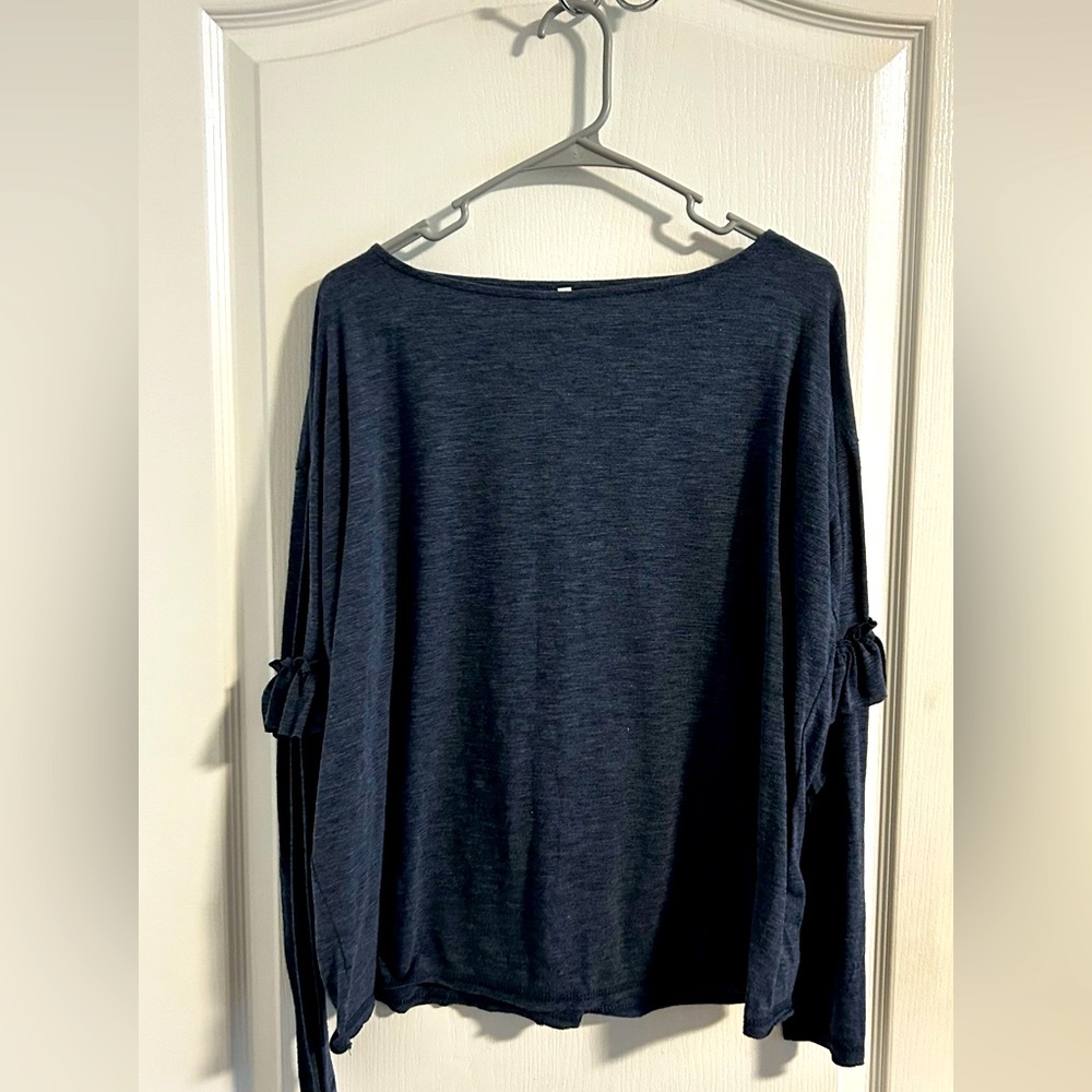 Marfino | Long sleeve ruffle top